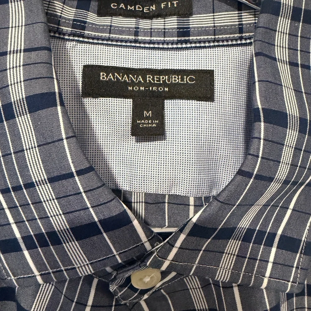 Banana Republic Men's Navy Plaid Non-Iron Shirt